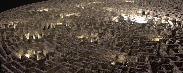 Maze Graphic Render Labyrinth  - PublicDomainPictures / Pixabay