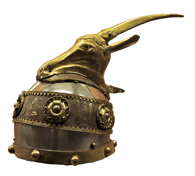Helm Old History Artifact Metal  - Momentmal / Pixabay